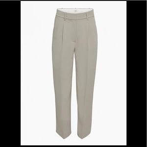 Aritzia Wilfred Carrot Pant - size 0 Basalt Grey